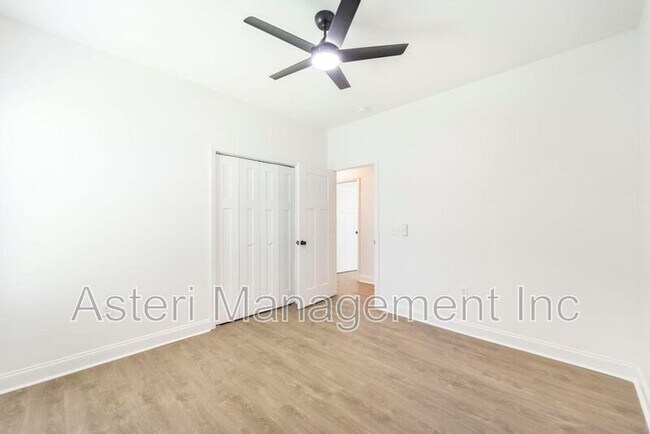 Building Photo - 2141 Houston Lake Rd