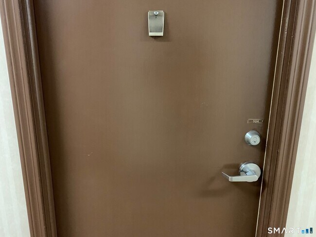 Building Photo - 34 A Padanaram Rd