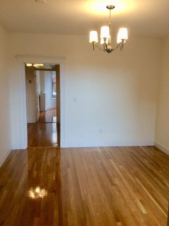 Building Photo - 44 Orkney Rd