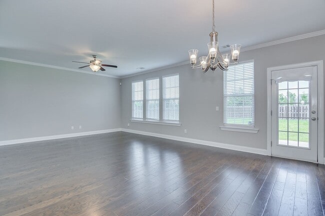 Building Photo - Beautiful 4 Bedroom 2.5 Bath in Grovetown!