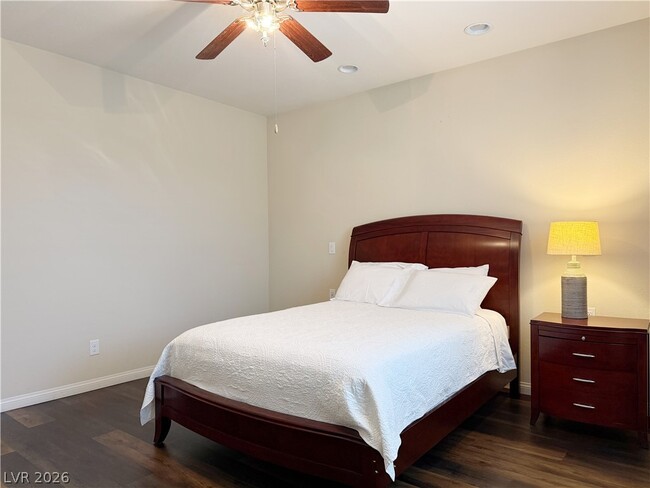 Building Photo - 3548 E Tompkins Ave