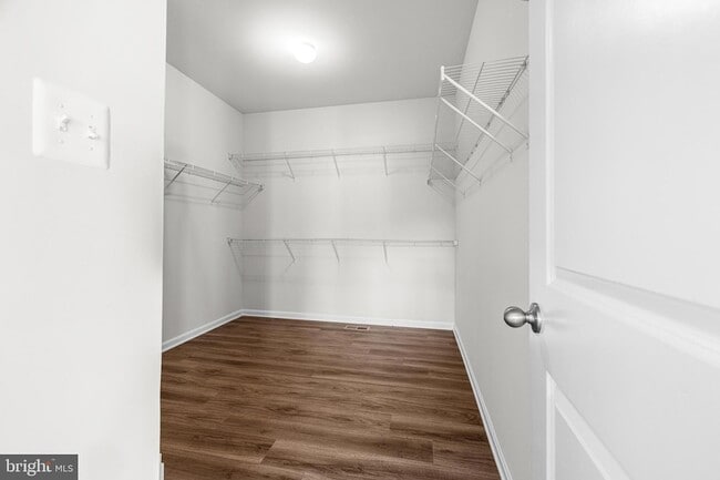 Building Photo - 1022 Fawn Haven Walk