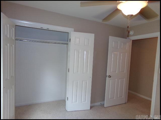 Building Photo - 303 Hidden Meadows Dr