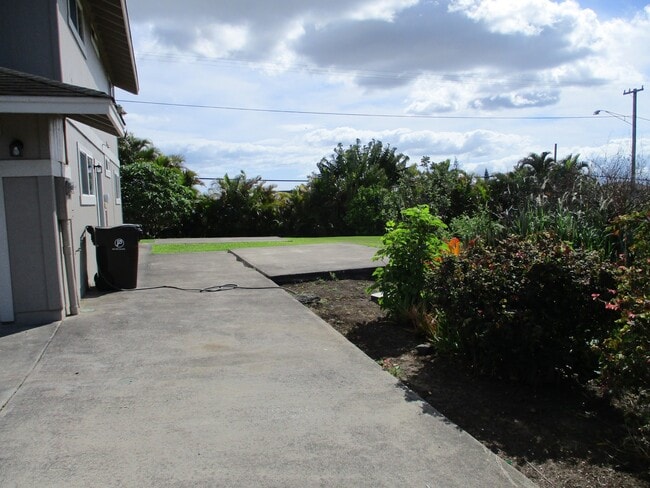 Building Photo - Gorgeous Home in Kua'aina Ridge