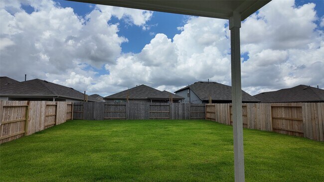 Building Photo - 15023 Rustic Moon Rd