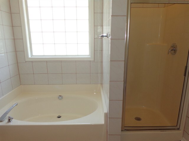 Building Photo - 228 Moreland Cir