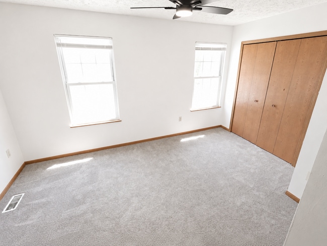 Building Photo - 1113 Smithfarm Ave