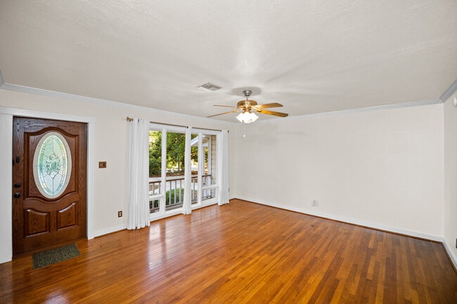 Building Photo - 456 S Section St