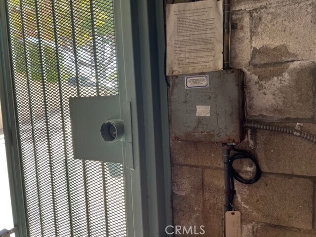 Building Photo - 2016 Euclid St