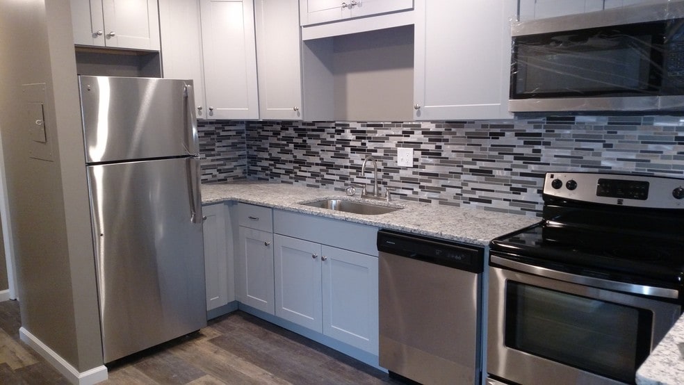 Newly Remodeled Kitchen - EastGate Apartments