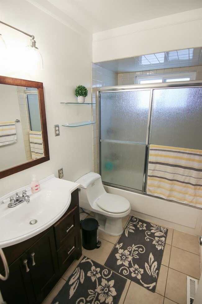 Building Photo - 6946 Pampas Way