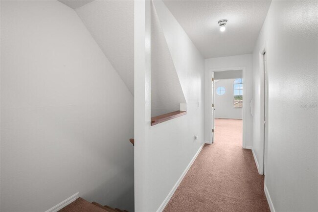 Building Photo - 1644 Arabian Ln