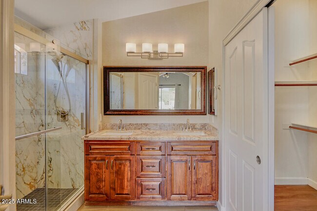Building Photo - 10278 E Tierra Buena Ln