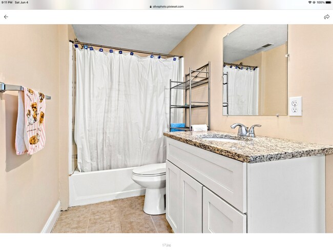 Building Photo - 44 Dominion Rd