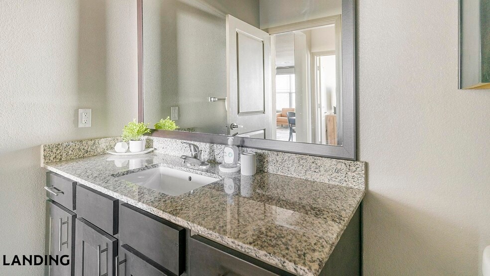 Building Photo - 99 W Cedar Bayou Lynchburg Rd