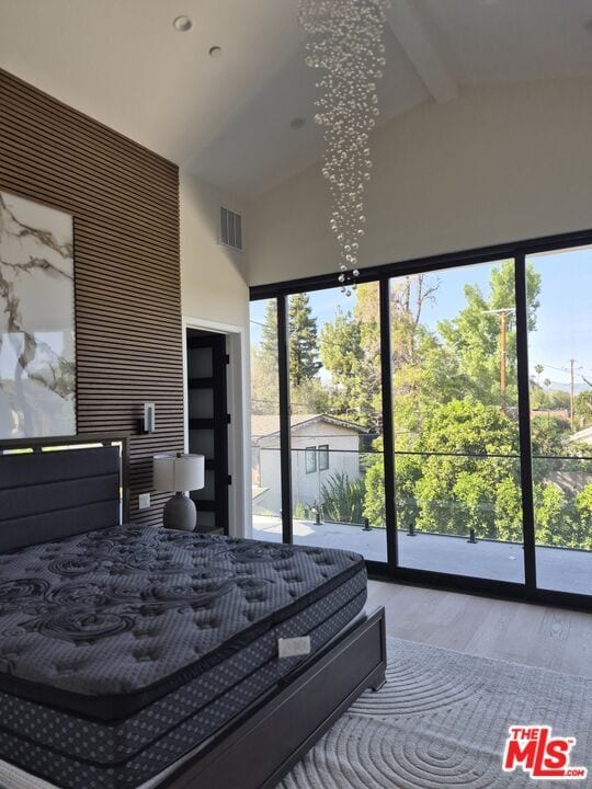 Building Photo - 5299 1/2 Crebs Ave