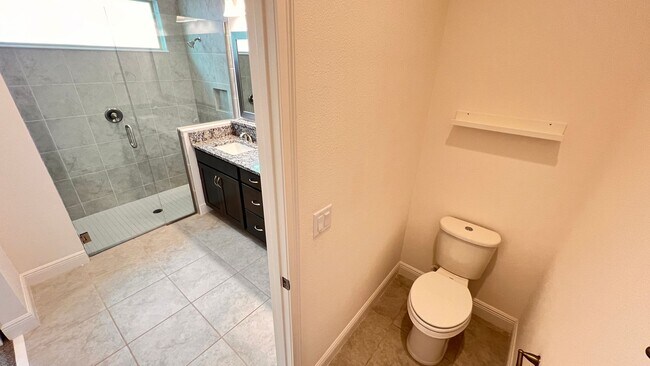 Building Photo - 9708 Bucklow Hill Dr