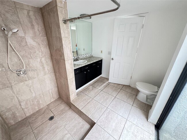 Building Photo - 8301 SW 157th Ave