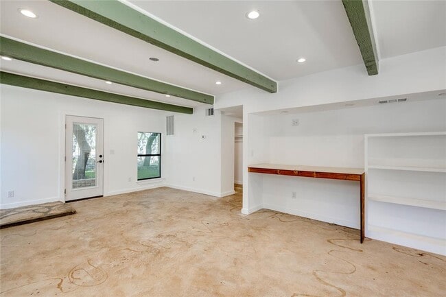 Building Photo - 1217 Lost Oak Trail
