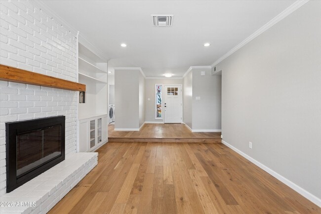 Building Photo - 5401 E Beck Ln
