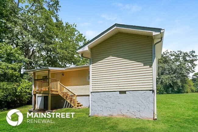 Building Photo - 200 Dodd St