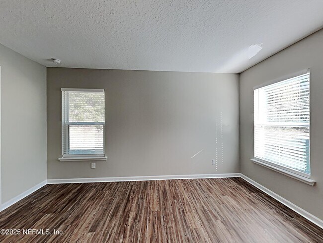 Building Photo - 12667 Sheffield Walk Ln