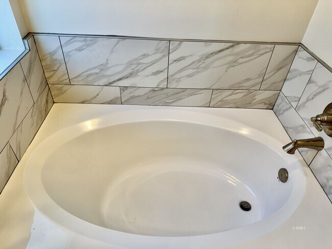 Building Photo - 860 S Flagstone Wy