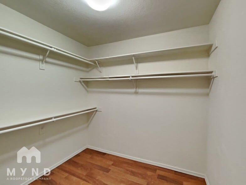 Building Photo - 9670 E Mt Baldy Way