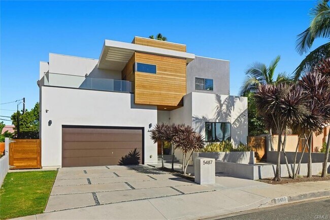 Building Photo - 5487 Blanco Way