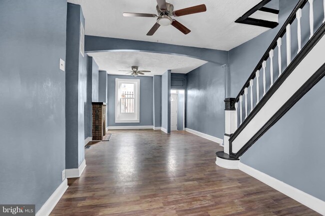 Building Photo - 426 N Belnord Ave