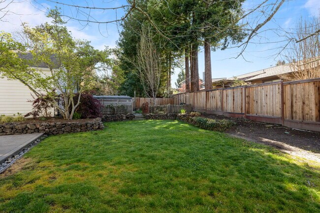 Building Photo - 8161 Ragle Pl