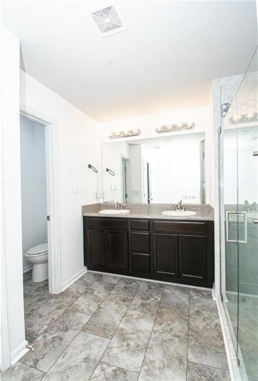 Building Photo - 162 Townview Dr