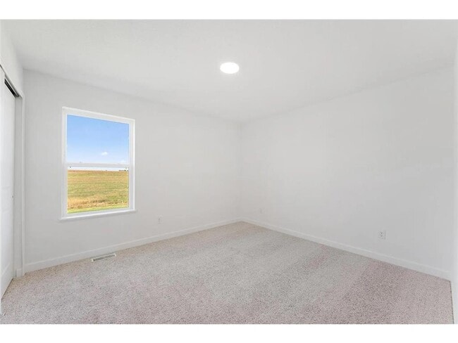 Building Photo - 2339 Jandell Ave NE