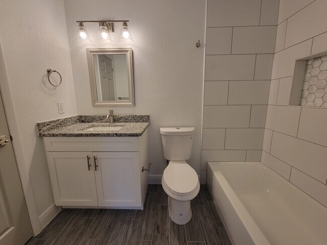 Building Photo - 455 US-19 ALT