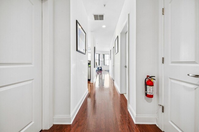 Building Photo - 22 Ave at Port Imperial