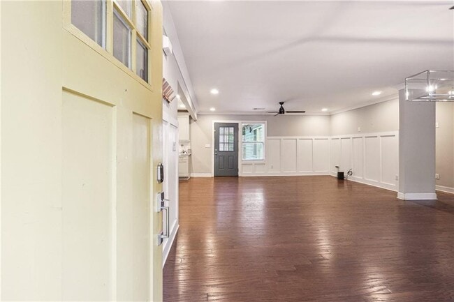 Building Photo - 1919 North Ave NW