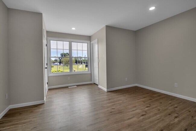 Building Photo - 363 Delaware St