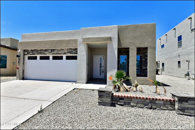 Building Photo - 541 Paseo Modesto Dr