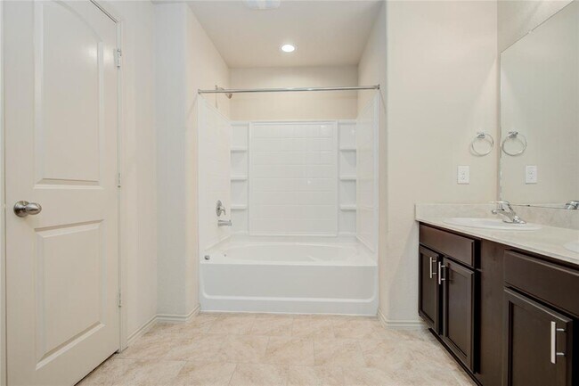 Building Photo - 9818 Jacy Creek Dr