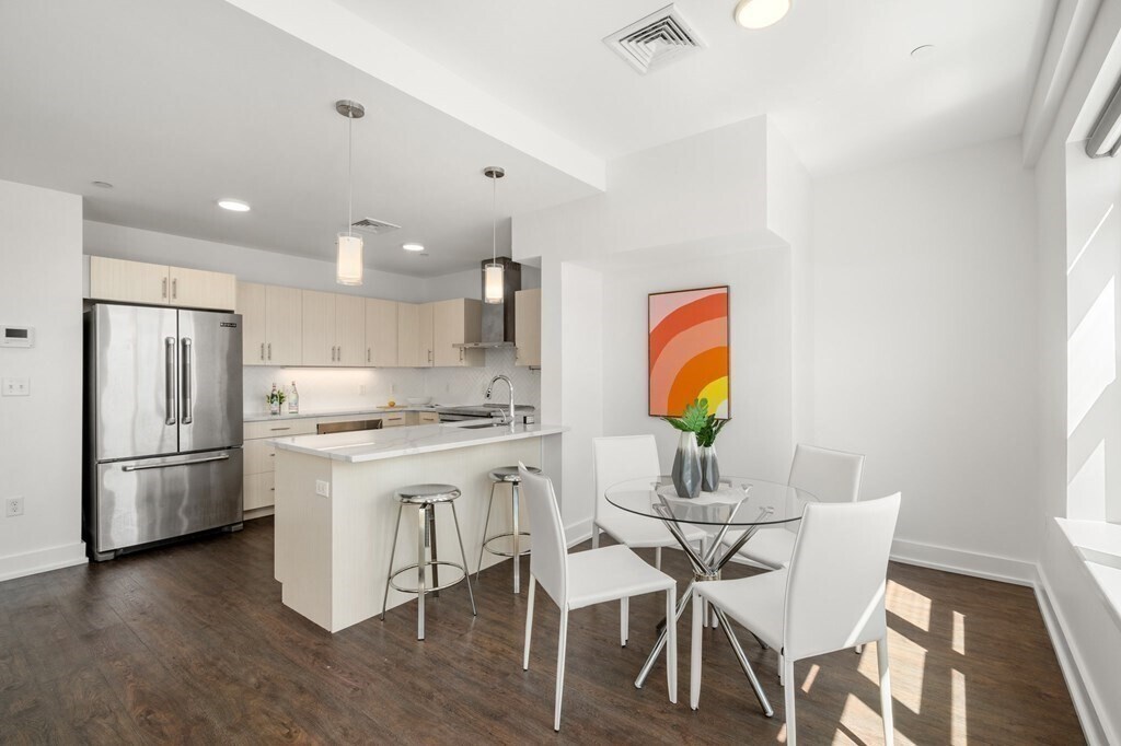 Building Photo - 24 Penniman Rd