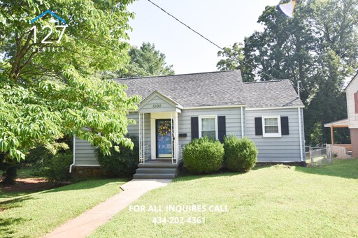 Building Photo - Spacious 4-Bedroom Residence in a Prime Location!