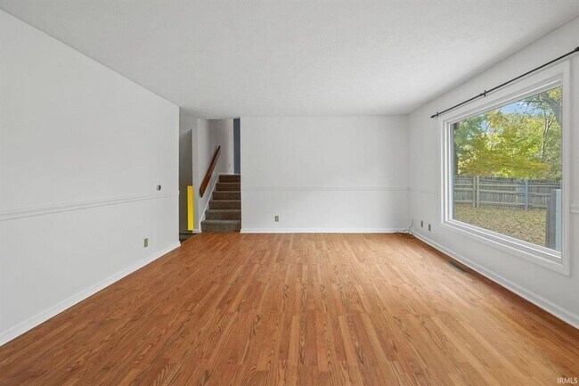 Building Photo - 4 BR Home in Bar Barry Heights