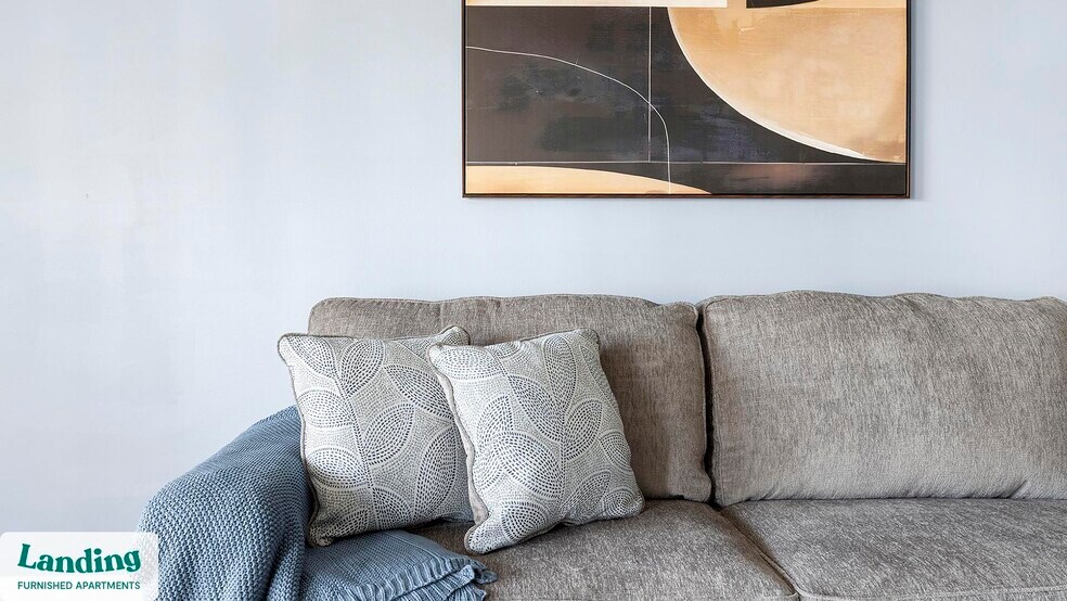 Building Photo - 100 Crossing Blvd