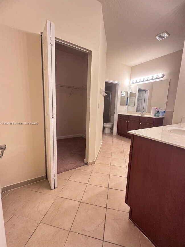 Building Photo - 15290 SW 118th Terrace