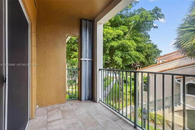 Building Photo - 7808 Sonoma Springs Cir