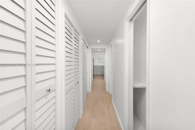 Building Photo - 770 NE 69th St