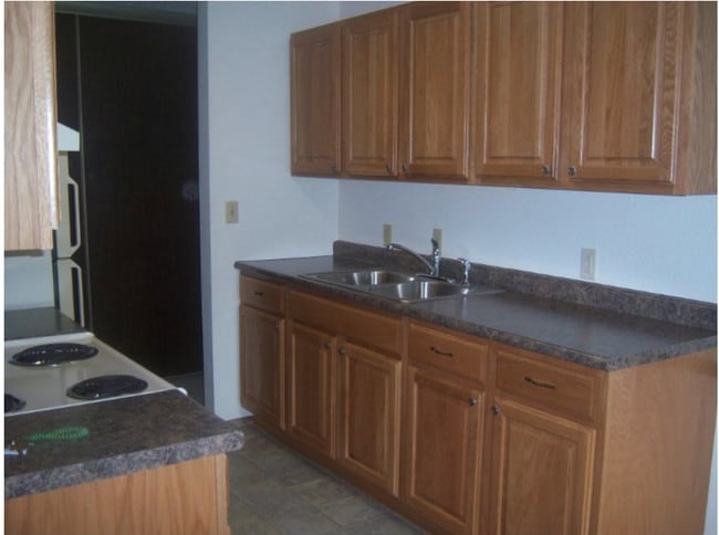 Building Photo - Otterkill Gardens