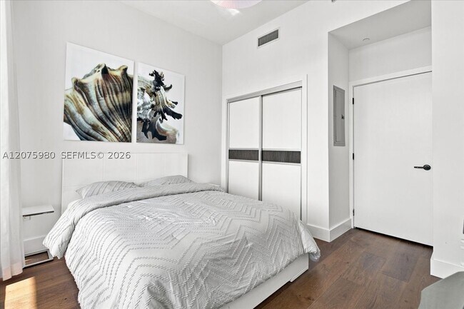 Building Photo - 6799 Collins Ave