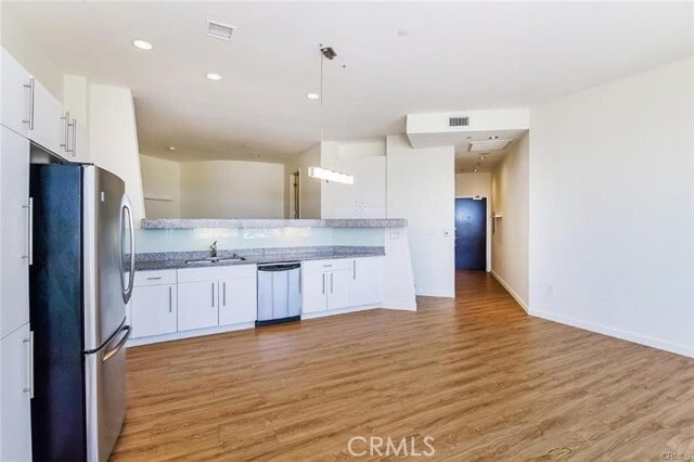 Building Photo - 1100 Wilshire Blvd