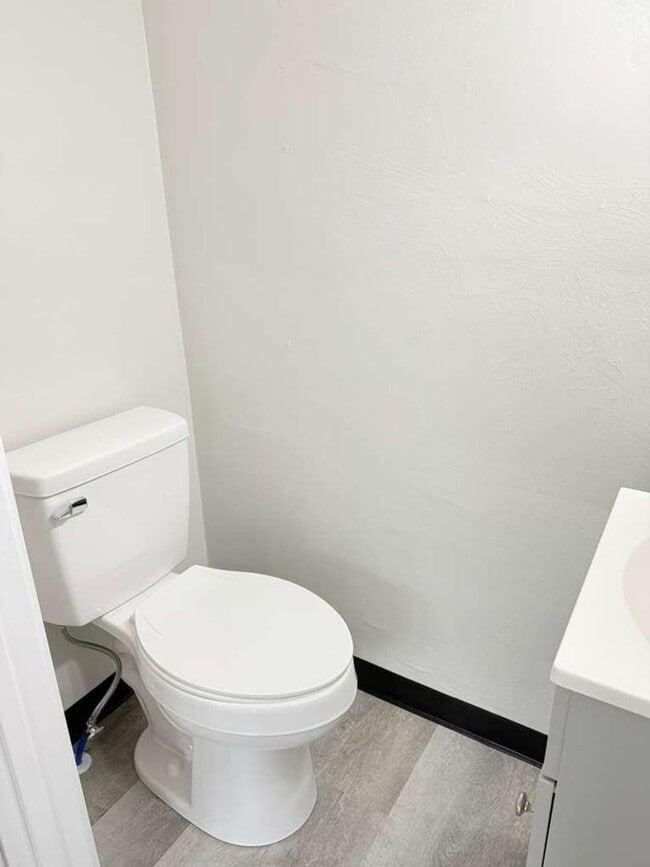 Building Photo - Beautifully remodeled 2-bedroom, 1 1/2-bath home in a Penn Hills neighborhood.